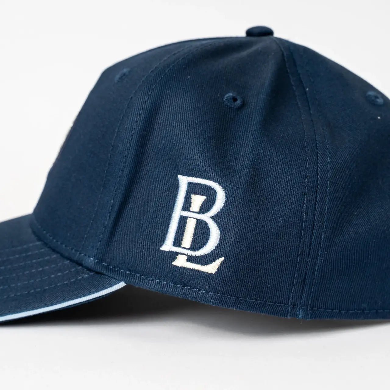 Casquette bleu marine BL 1868 BACK to LEGEND (vue de profil gauche)