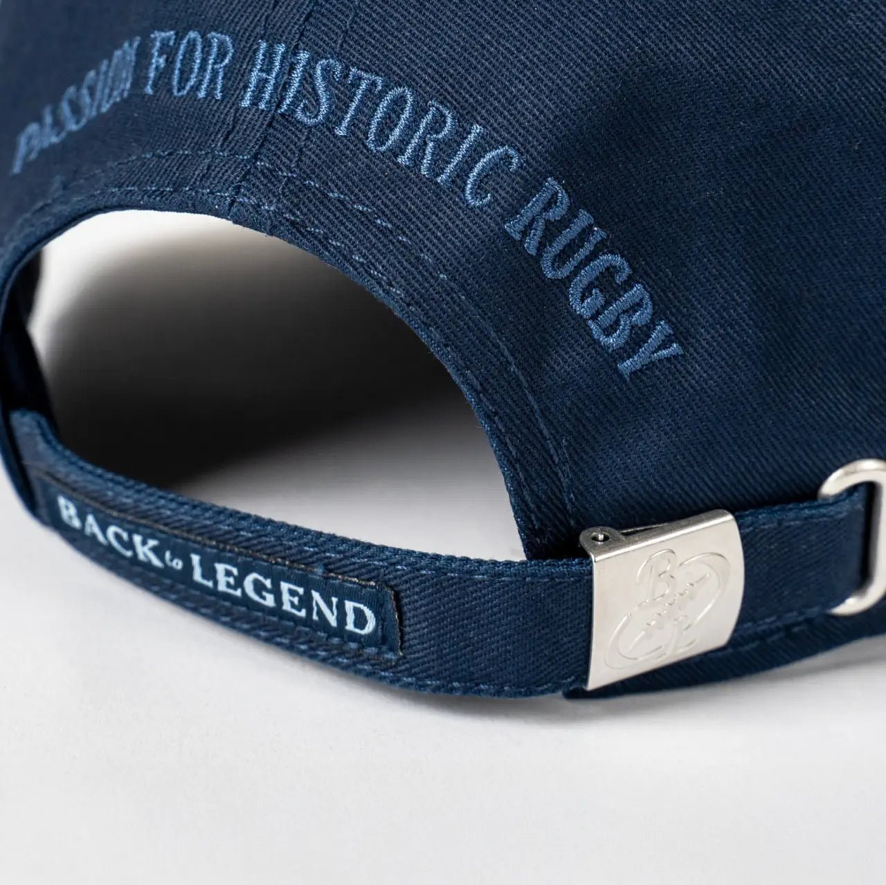 Casquette bleu marine BL BACK to LEGEND (vue arrière)