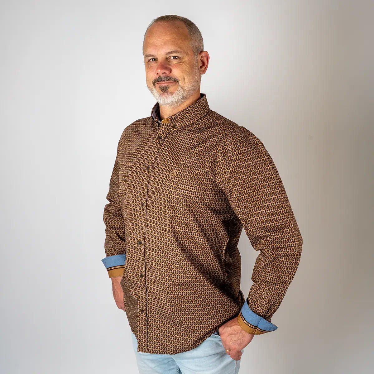 Chemise Homme marron à manches longues et imprimé ballon de rugby