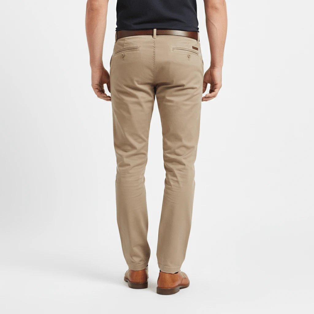 Pantalon chino beige pour homme en coton et élasthanne BACK to LEGEND (vue de dos)