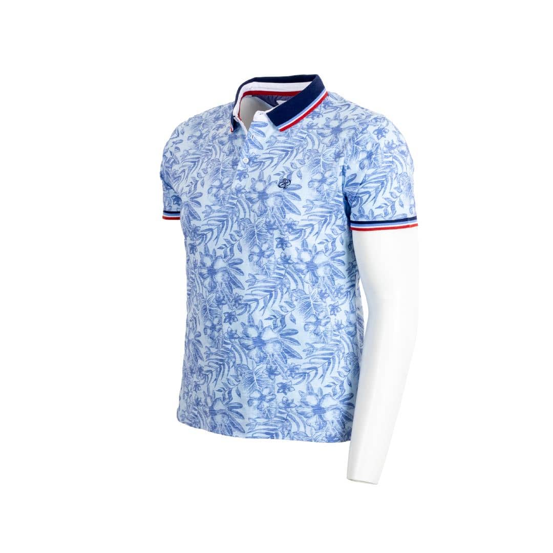 Polo bleu clair imprimé fleuri pour homme (vue de 3/4 face)