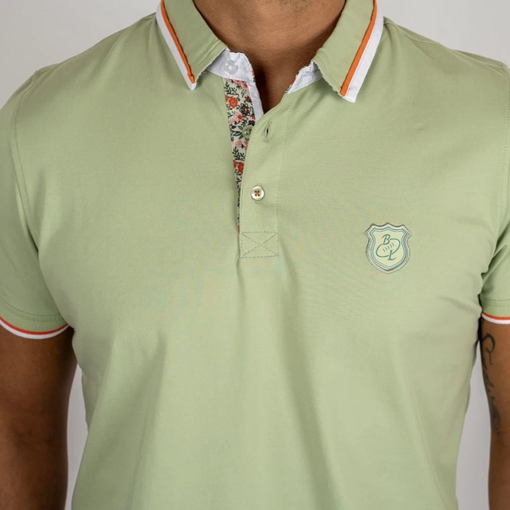 Polo homme vert amande en jersey élasthanne Blacks Legend (zoom torse)