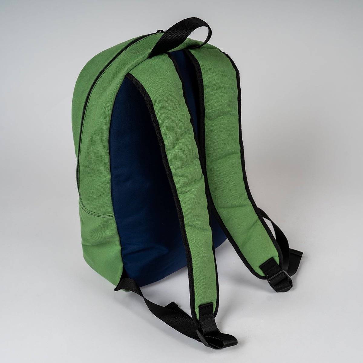 Sac à dos upcyclé vert BLACKS LEGEND
