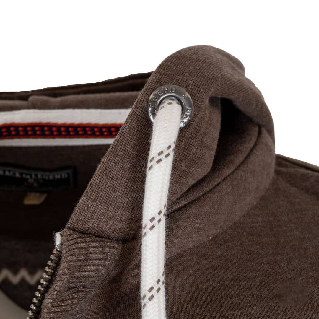 Sweat à capuche zippé marron (zoom sur la capuche)